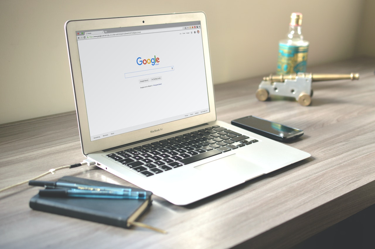 Google Conversation Mode automates interpretin