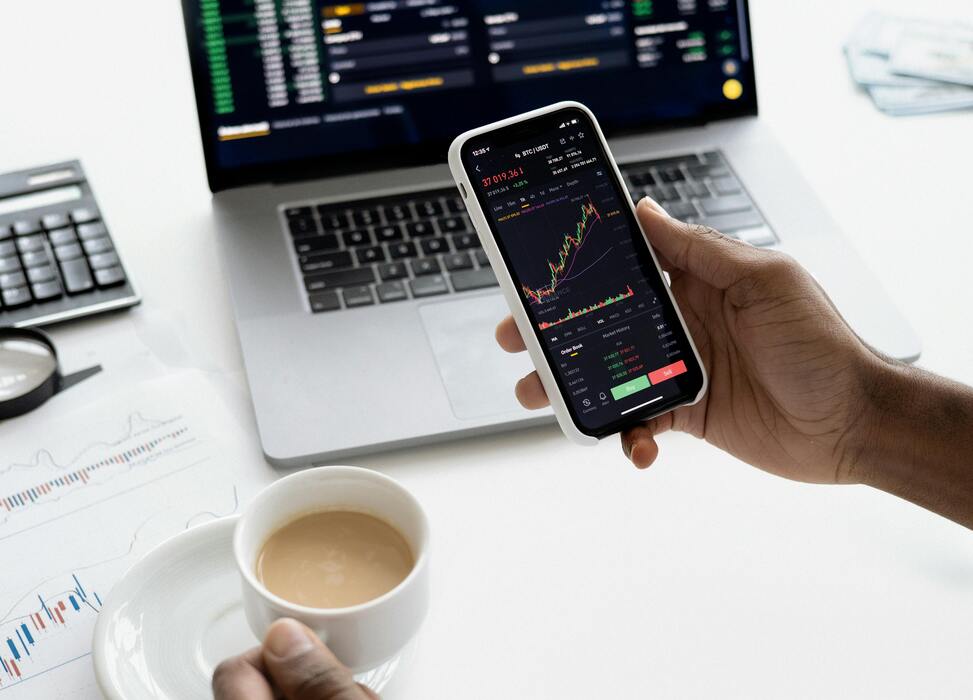 Wie Nahtlose Plattformen Schnellere Trading Entscheidungen Formen