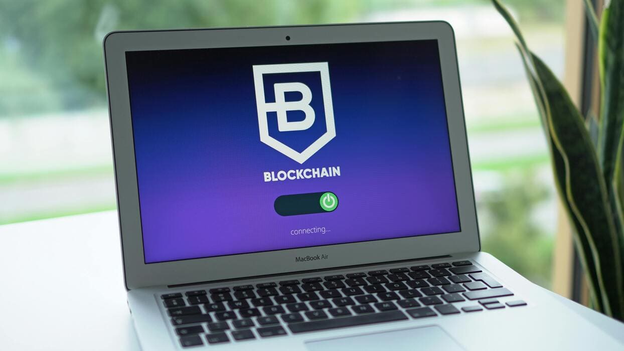 What Blockchain Backers Know About the Future of Networks